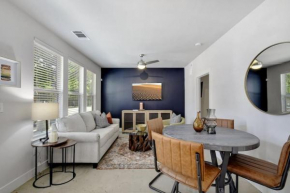 Escape at a Stylish Apartment near Downtown